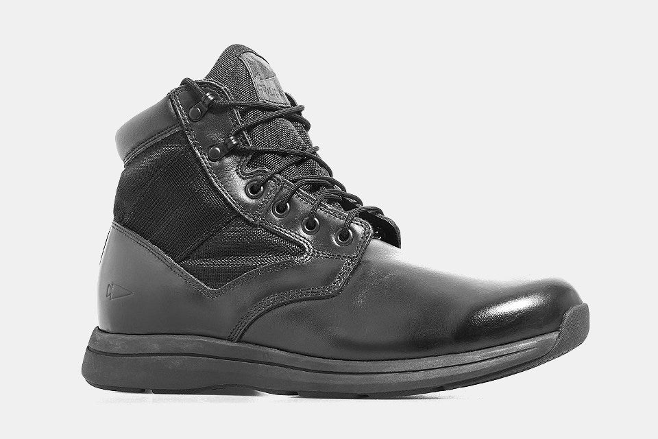 PRESS: MACV-1 “Lightweight, Tank-Tough, Supportive Boot”