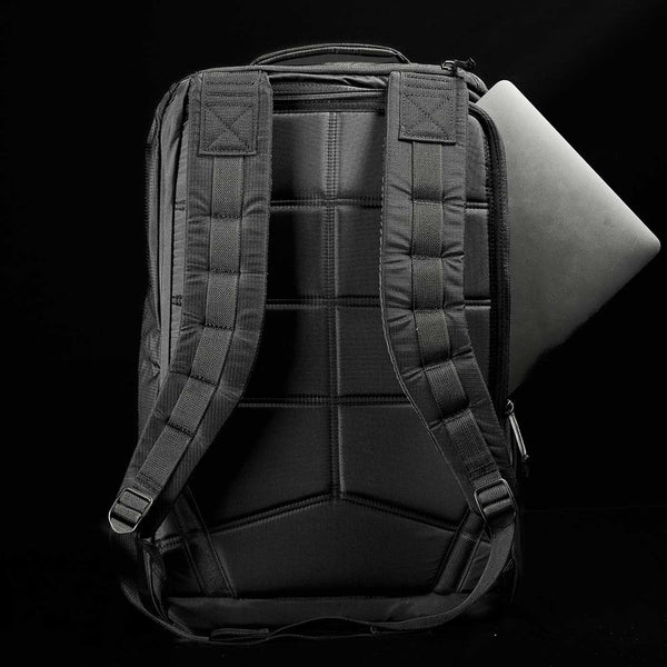 BOMBPROOF LAPTOP COMPARTMENT