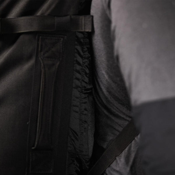 Zero Abrasion on Fabric & Skin