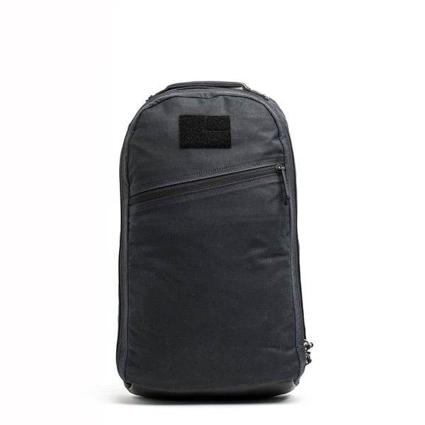 【DECADE】Cow Leather Back Pack Ruck 防水レザー DECADE ウエストポーチ オイルドカウレザー・ボディバッグDECADE