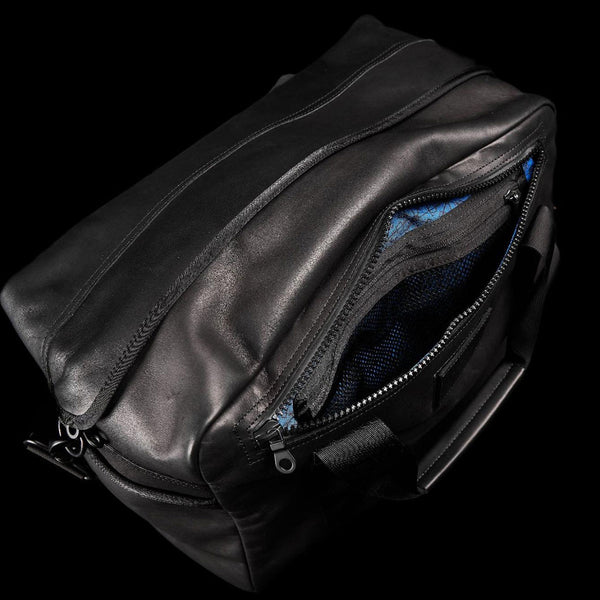 MULTIPLE POCKETS
