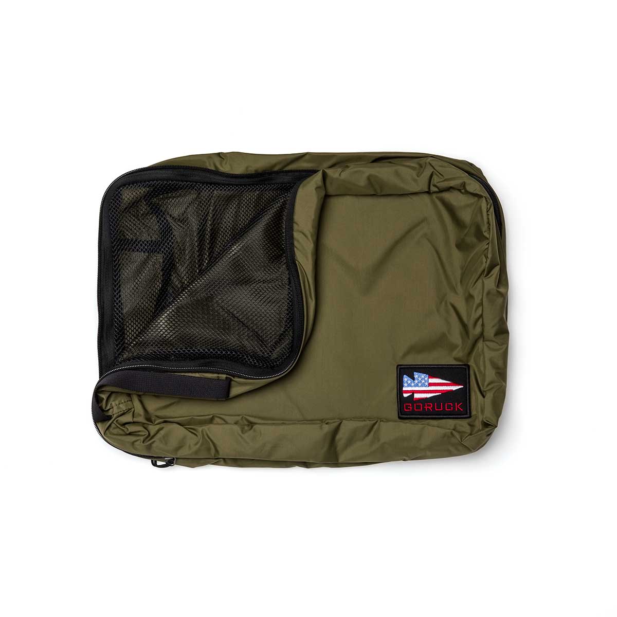 The olive green Packing Cubes are made from durable 200D nylon and feature a mesh pocket plus a patch with the American flag and 