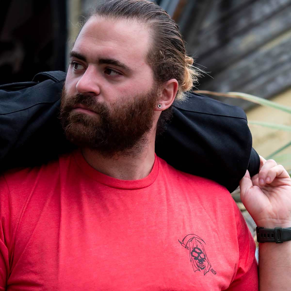 T-shirt - Life Has Risk - Red